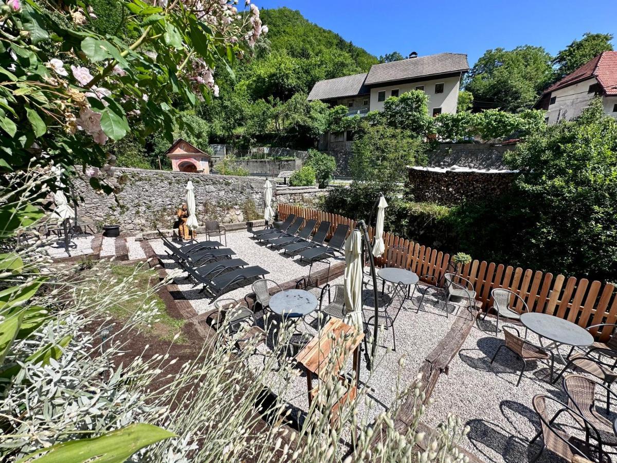 Bajta Kroparica Εξωτερικό φωτογραφία